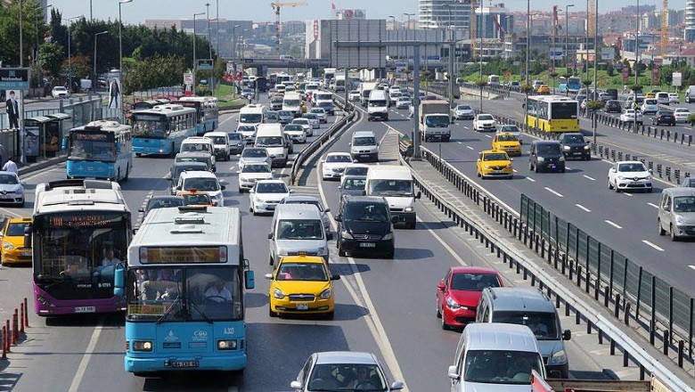   Trafik Sigortalarına Tavan Fiyat Geliyor   